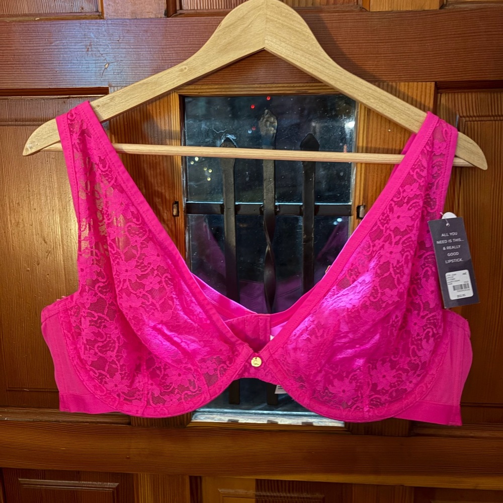 Cacique Hot Pink Lace Bralette NWT